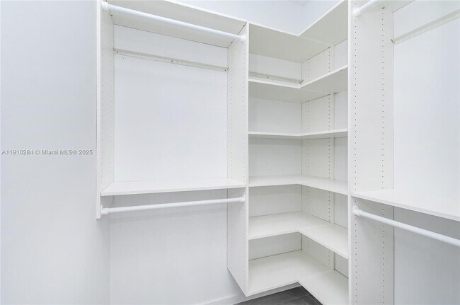 Building Photo - 3258 Bird Ave