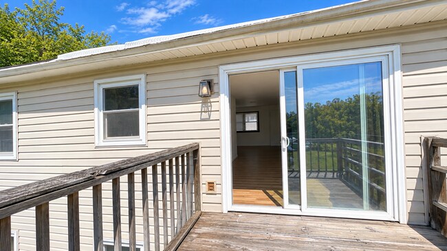 Building Photo - 99 Moss Creek Dr