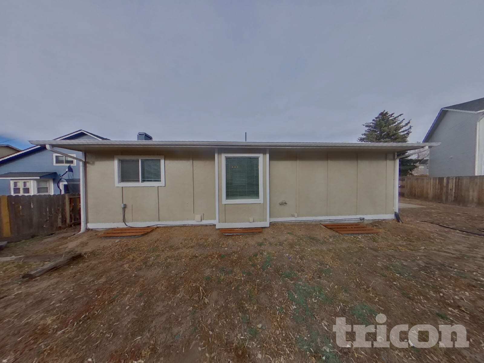 Building Photo - 7845 Conifer Dr