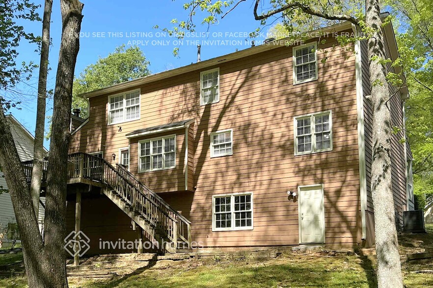 Building Photo - 1740 Meadowchase Ct