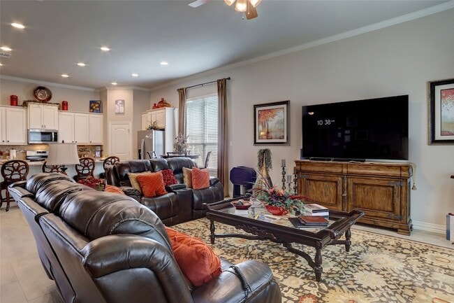 Building Photo - 207 Michael Dr