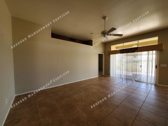 Building Photo - COYOTE LAKES BEAUTIFUL VIEW OF GOLF COURSE/NOT AGE RESTRICTED**NO TENANT FEES