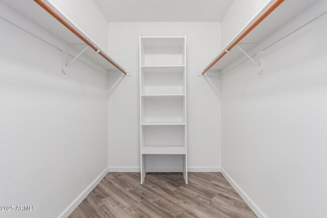 Building Photo - 9460 E Mission Ln