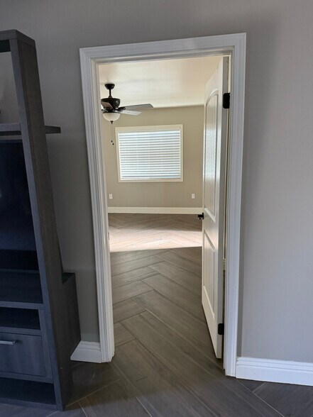 Building Photo - 40089 High St