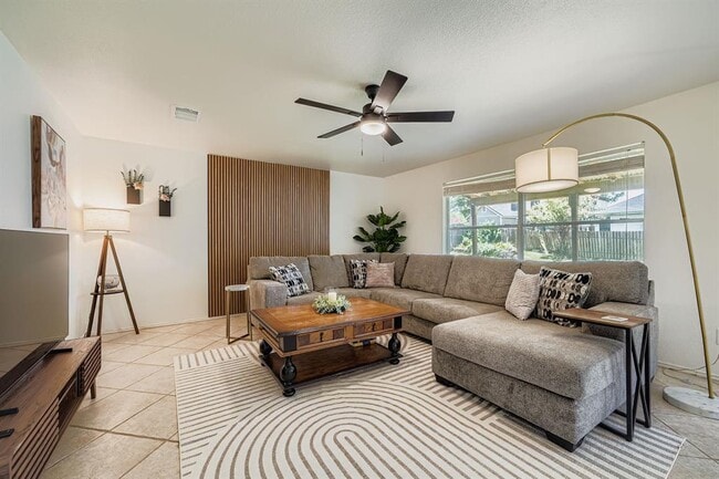 Building Photo - 2003 Erika Cove