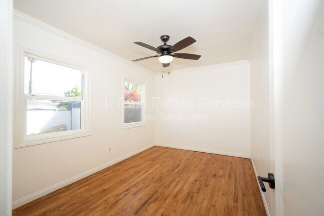 Building Photo - 4405 60th St