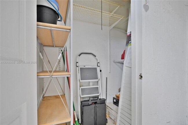 Building Photo - 13946 SW 91st Terrace