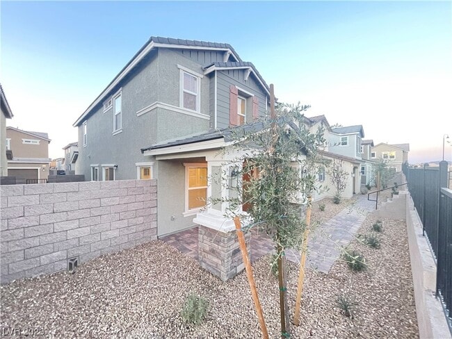 Building Photo - 3565 Pontesei Ln