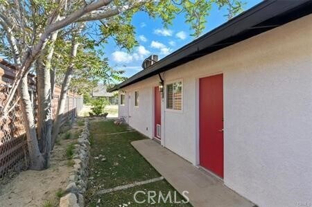 Building Photo - 49537 Rosella Dr