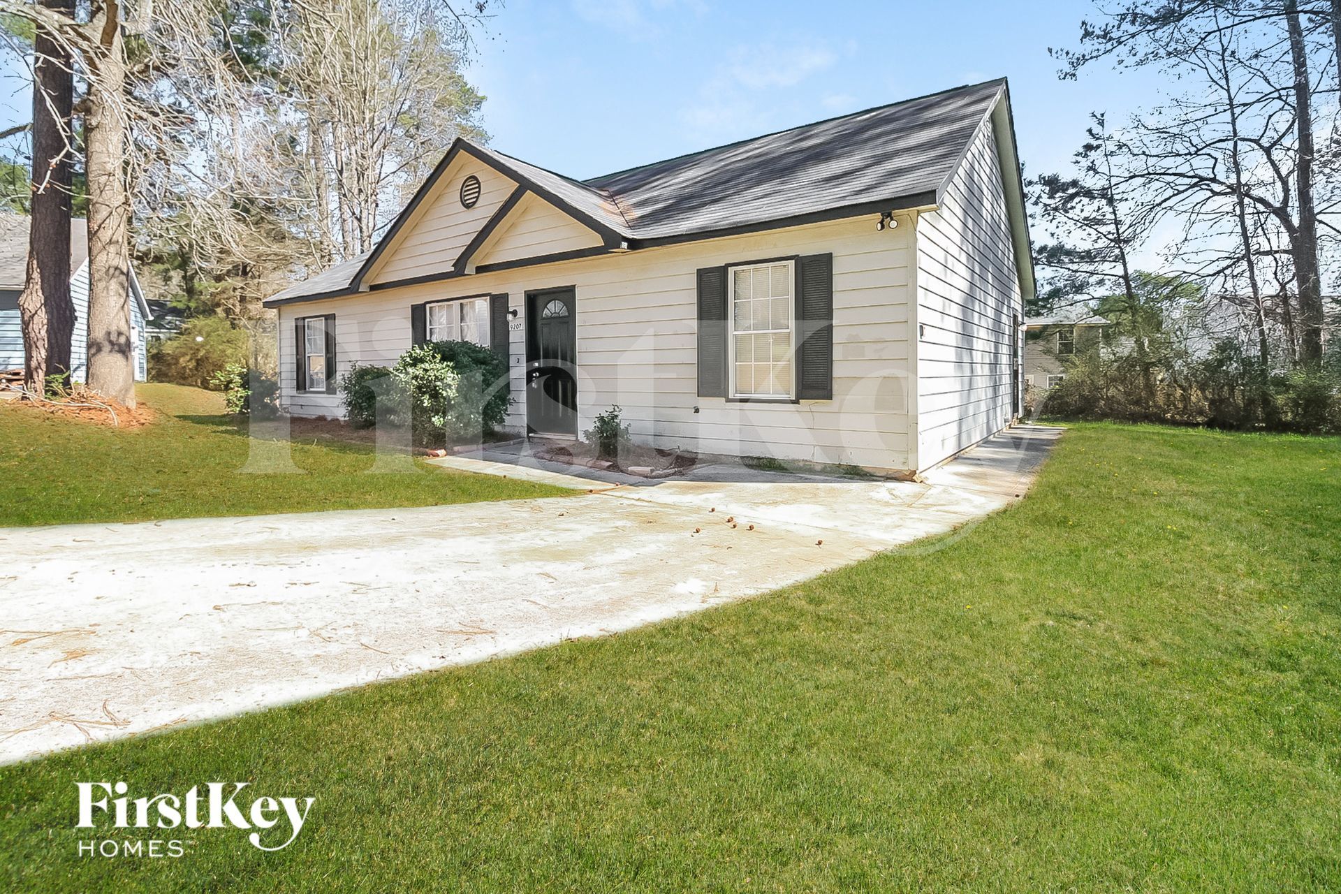 Building Photo - 9207 Fairway Ct