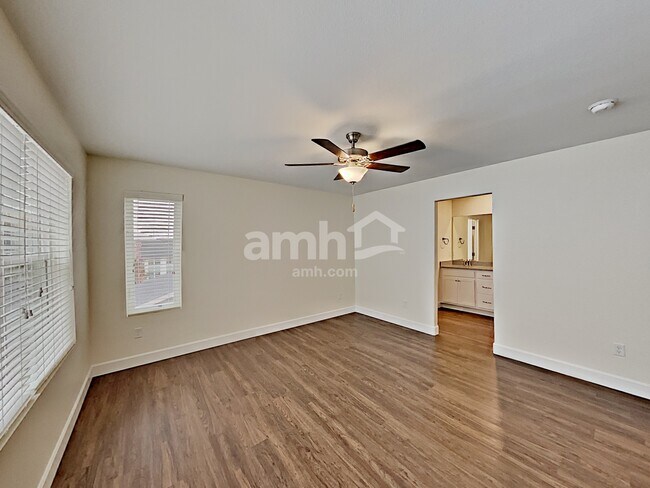 Building Photo - 4473 Crestone Peak St