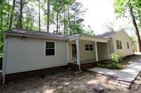 Building Photo - 5215 Deer Haven Dr