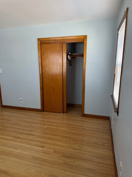 Building Photo - 821 Harvard Pl