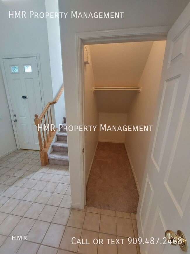 Building Photo - Tranquil Oasis: 4 Bedroom 3 Bath Two-Story