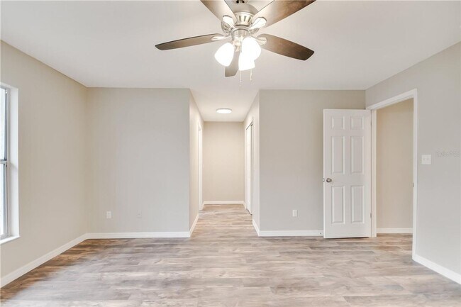 Building Photo - Home For Rent Near the Happiest Place On E...