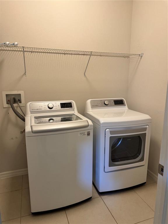 Building Photo - 2212 Lennox Dale Ln