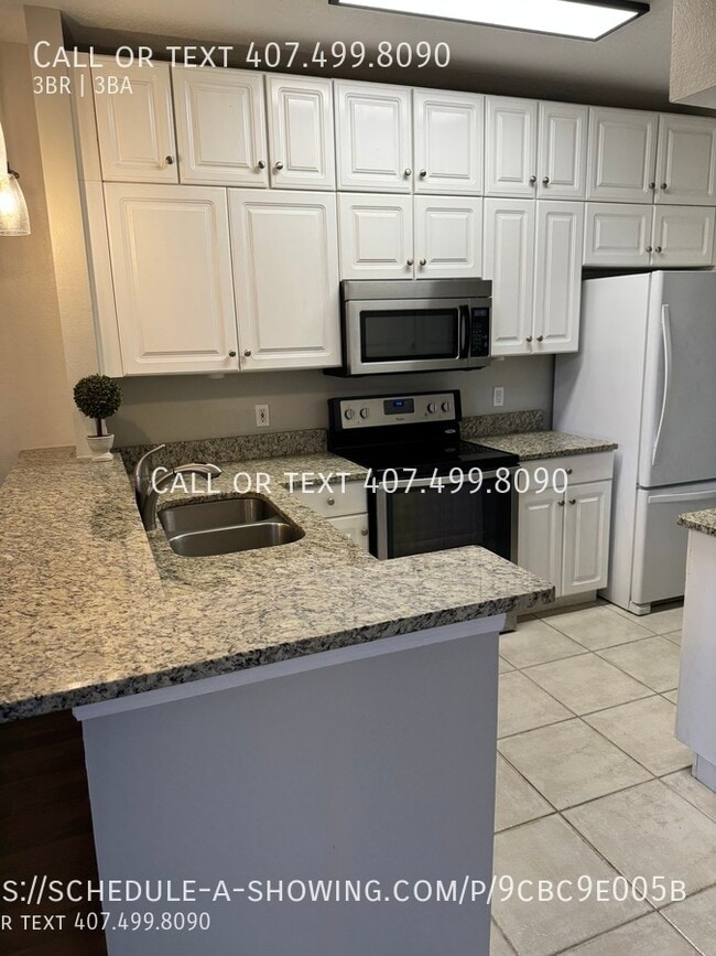 Building Photo - 1010 Winderley Pl
