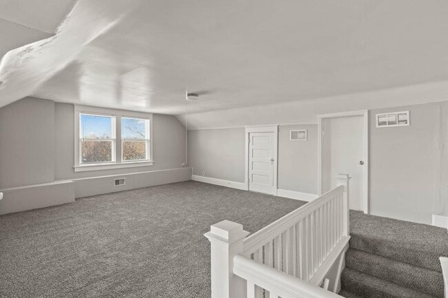 Building Photo - 15 S 17th St