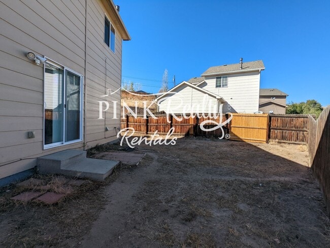 Building Photo - 5 Audubon Dr