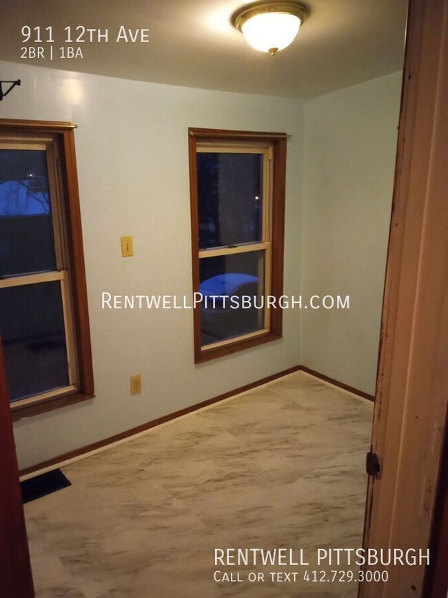 Building Photo - 2 Bedroom Home in Beaver Falls