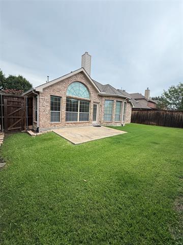 Building Photo - 2416 Yuma Dr