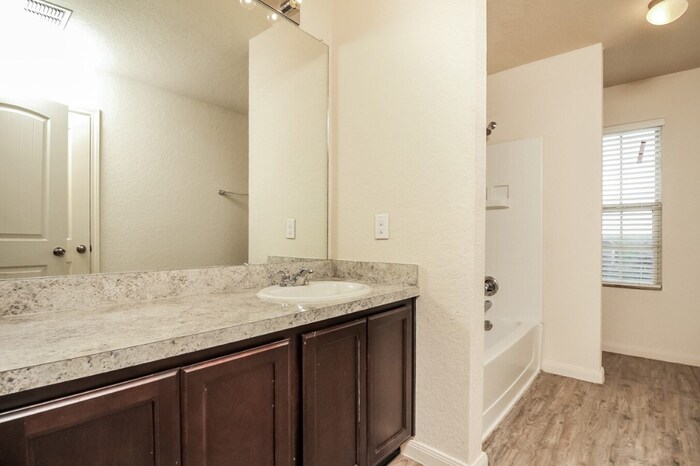 Building Photo - 8618 Tesoro Hills