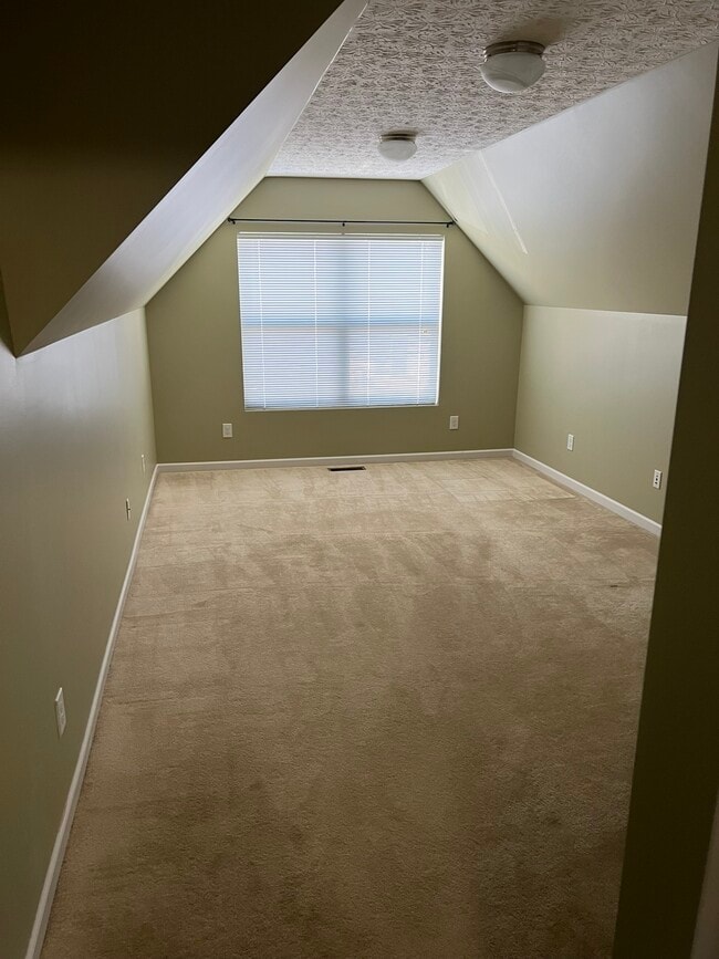 Loft/Office - 5537 Goose Falls Dr