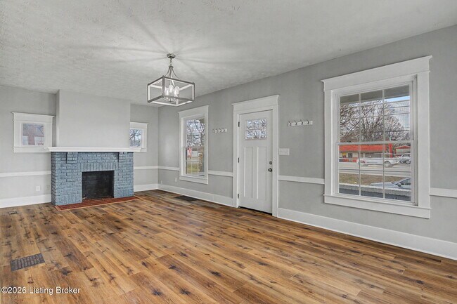 Building Photo - 2906 Dixie Hwy