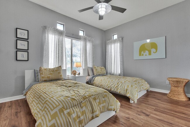 Building Photo - Rates Vary: $2,495 - $4,995
