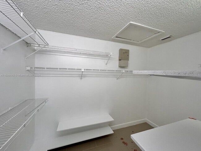Building Photo - 8228 NW 199th Ter
