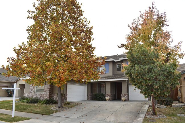 Building Photo - 469 Anacapa Dr