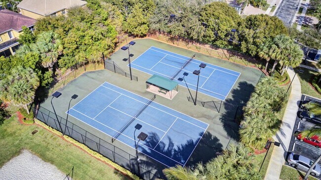 Building Photo - 5029 Starblaze Dr