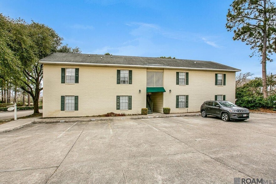 Building Photo - 9855 Jefferson Hwy