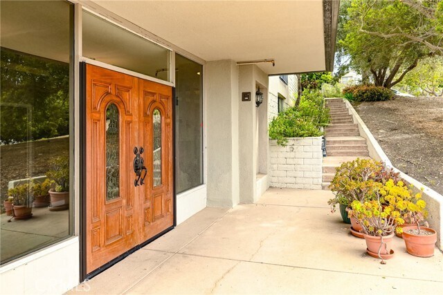 Building Photo - 2357 Palos Verdes Dr W