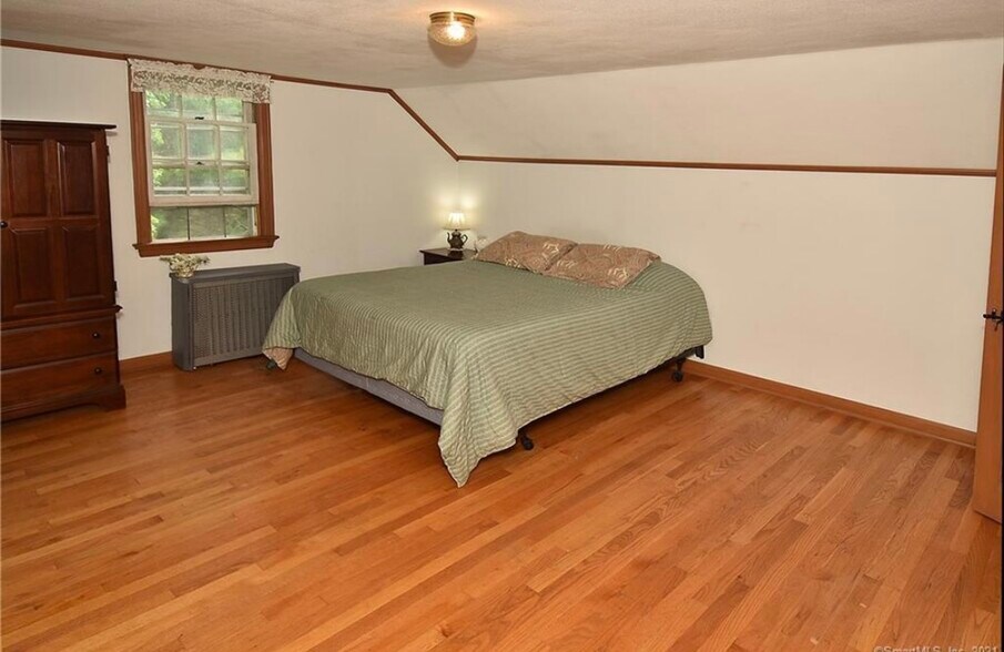 Building Photo - 499 N Eagleville Rd