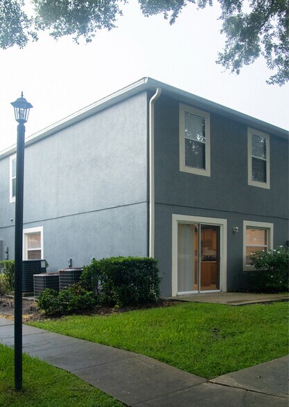 Building Photo - 13105 Lexington Summit St