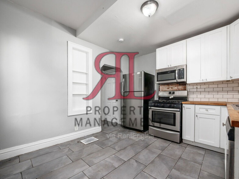 Building Photo - 1113 S 22nd St