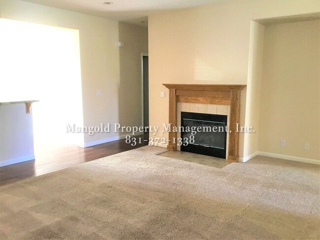 Building Photo - Beautiful 2-Bed, 2-Bath Home with Modern K...