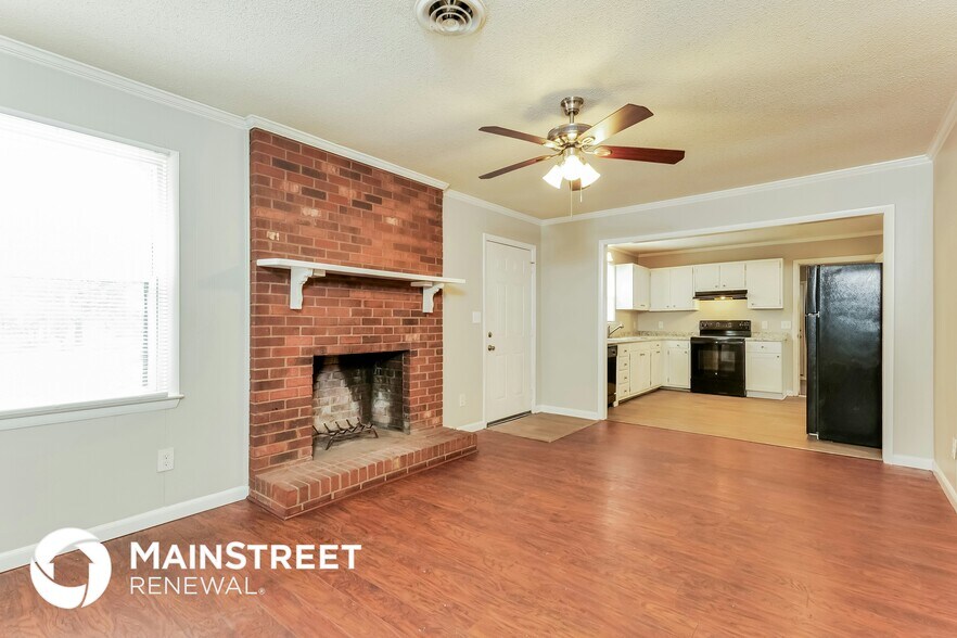 Building Photo - 2349 Swindon Ln