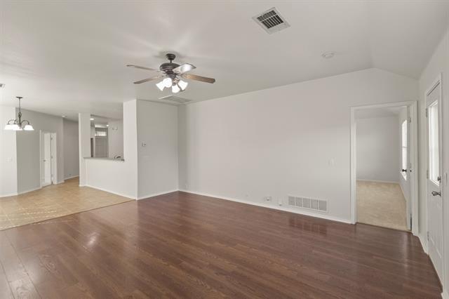 Building Photo - 8925 Yosemite Trail