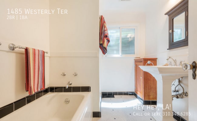 Building Photo - 1485 Westerly Terrace