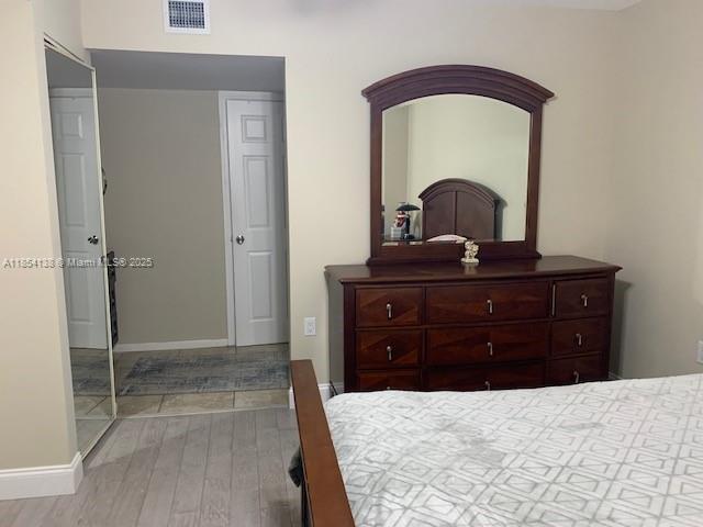 Building Photo - 6097 Balboa Cir
