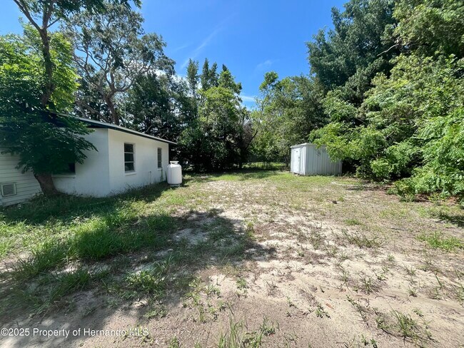 Building Photo - 1032 Marlow Ave