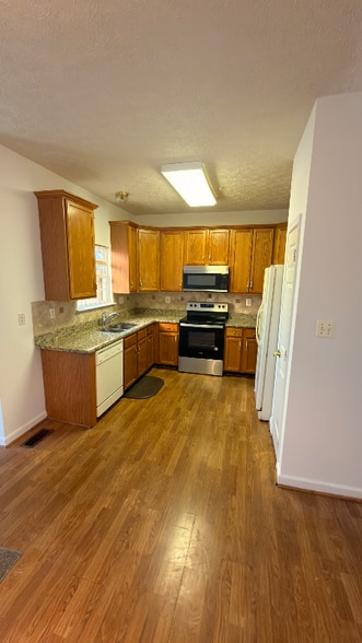 Building Photo - 11920 Calico Woods Dr