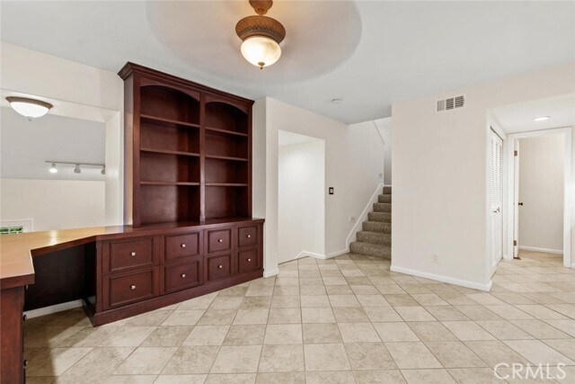 Building Photo - 15 Coronado Ct