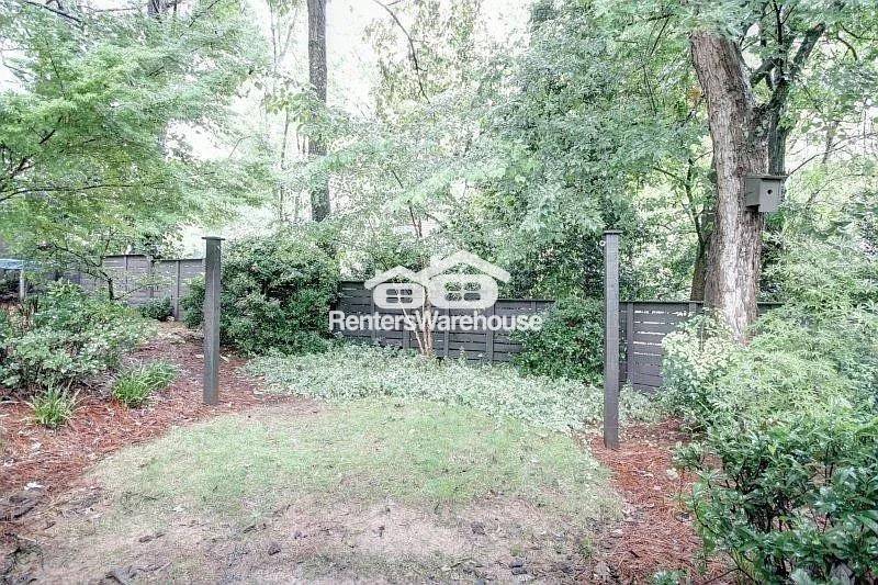 Building Photo - 3460 Liberty Ln