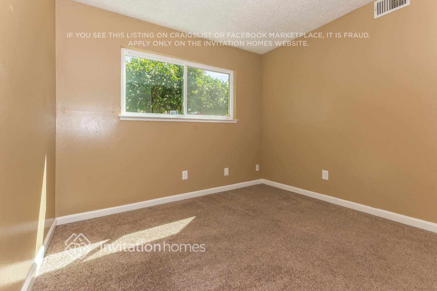 Building Photo - 3116 Bridgeford Dr