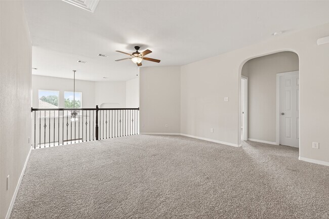 Building Photo - 24526 Avellino Ct