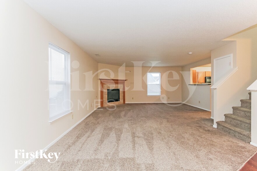 Building Photo - 12401 Rose Haven Dr