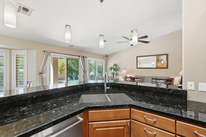 Building Photo - 1426 N Omaha Cir